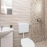 Semesterbostad 7 Bedroom Awesome In Polaca