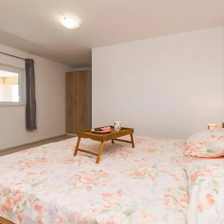 7 Bedroom Awesome In Holiday home Polaca