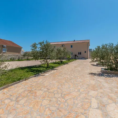 7 Bedroom Awesome In Polaca