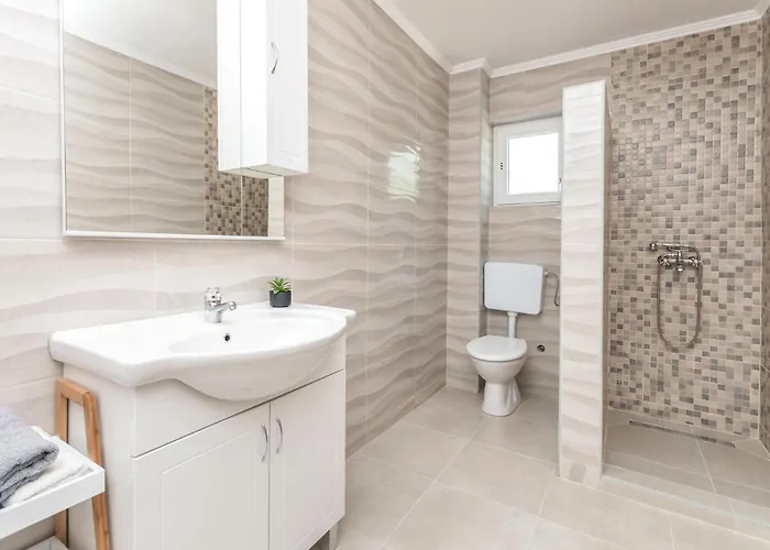 7 Bedroom Awesome In * Polaca
